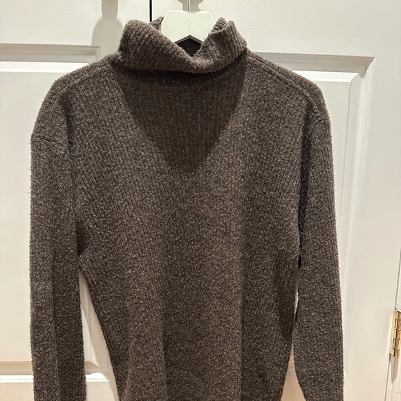 Giorgio Armani Le Collezioni Sweater - Picture 8 of 8